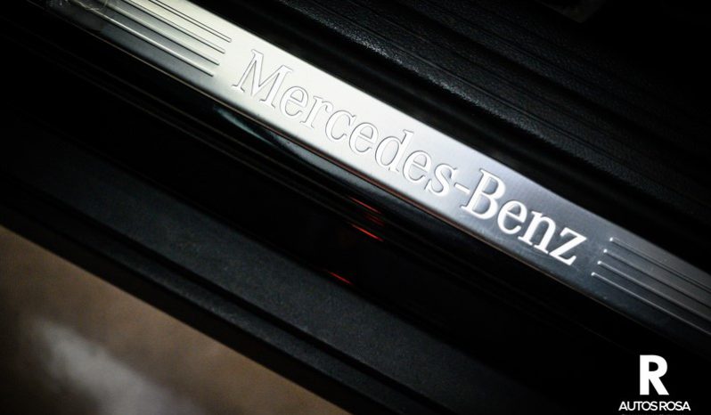 Mercedes-Benz Clase GLA 200d lleno